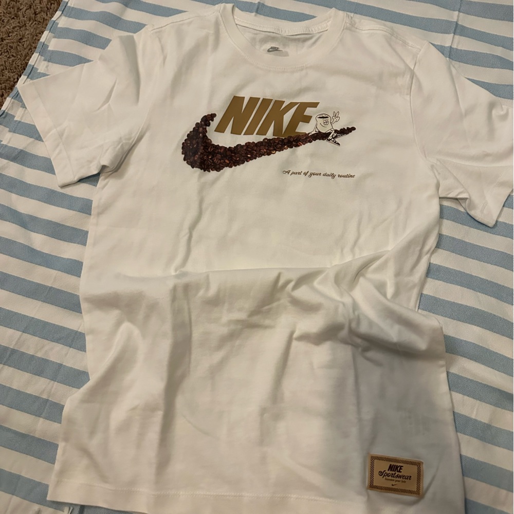 Nike men’s coffee bean T-shirt